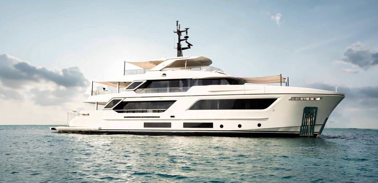 charter-stellamar-yacht